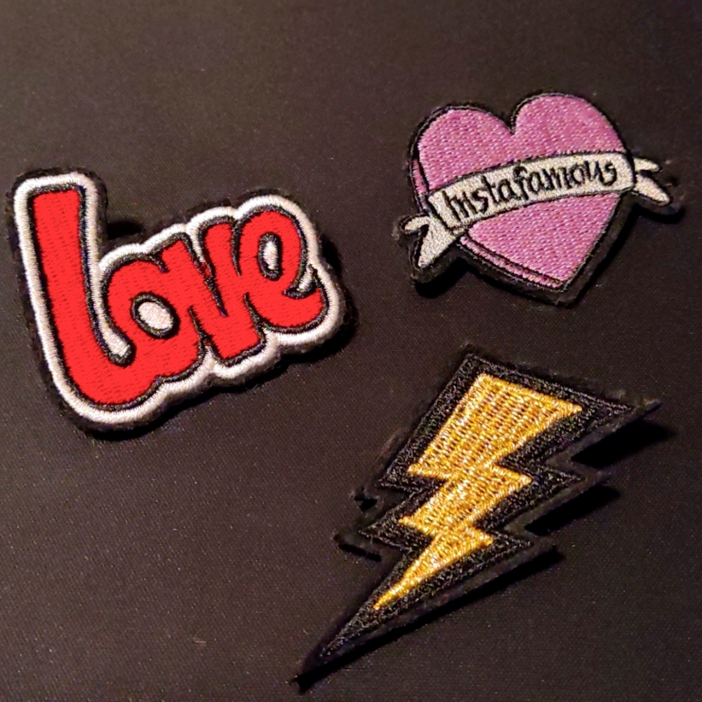 Decortive Pins